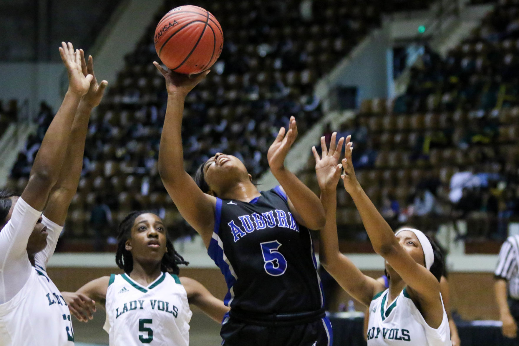 Auburn High vs. Jeff Davis girls Class 7A Regional Semifinals